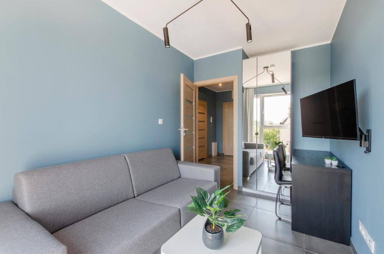 Apartment G312 Jana Matejki 11 *